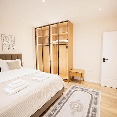 Urban Apartman *